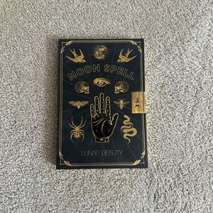 Lunar beauty moon spell palette